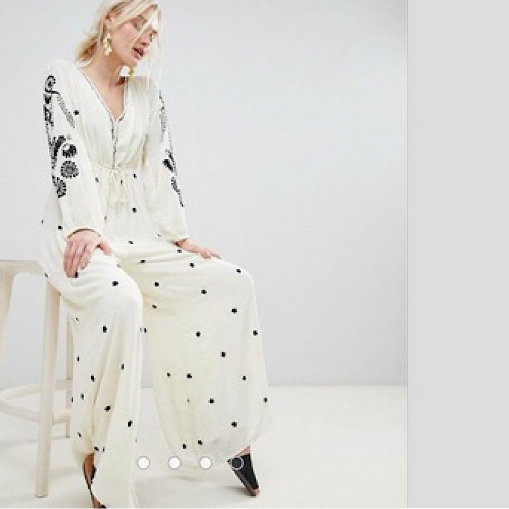 FREE PEOPLE Embroidered V Boho Jumpsuit In Ivory Size Small S Retail $168